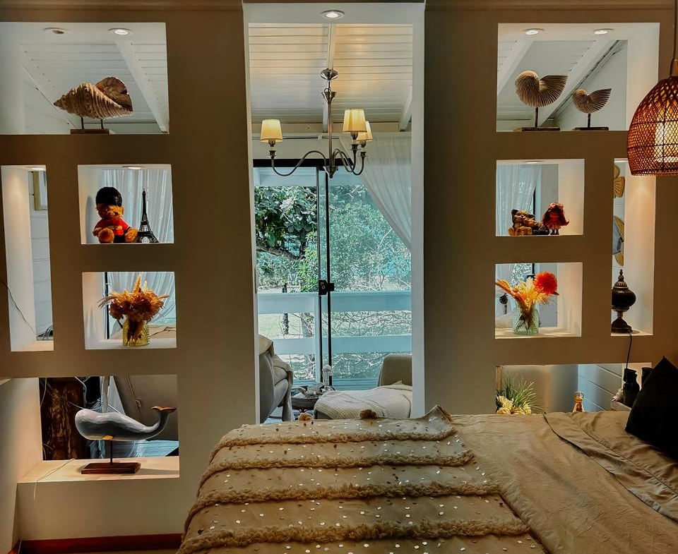 SE VENDE MARAVILLOSA CASA A PASOS DEL MAR