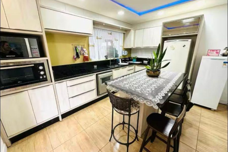 #MDP 163 Casa en alquiler, con piscina- Campeche