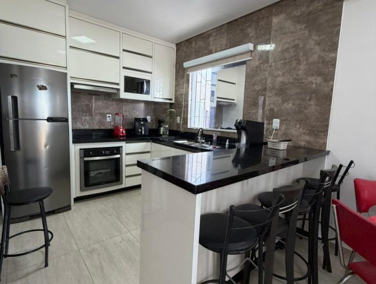 #CA 185- Departamento en alquiler, a 120m del mar. Campeche, Florianópolis